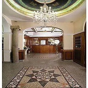 Bolivar Otel Roma