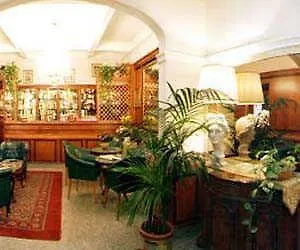 Bolivar 4*
