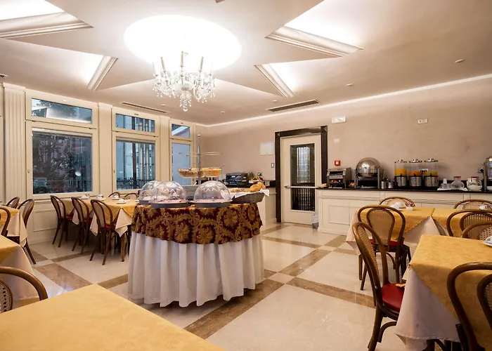 Otel Bolivar 4*